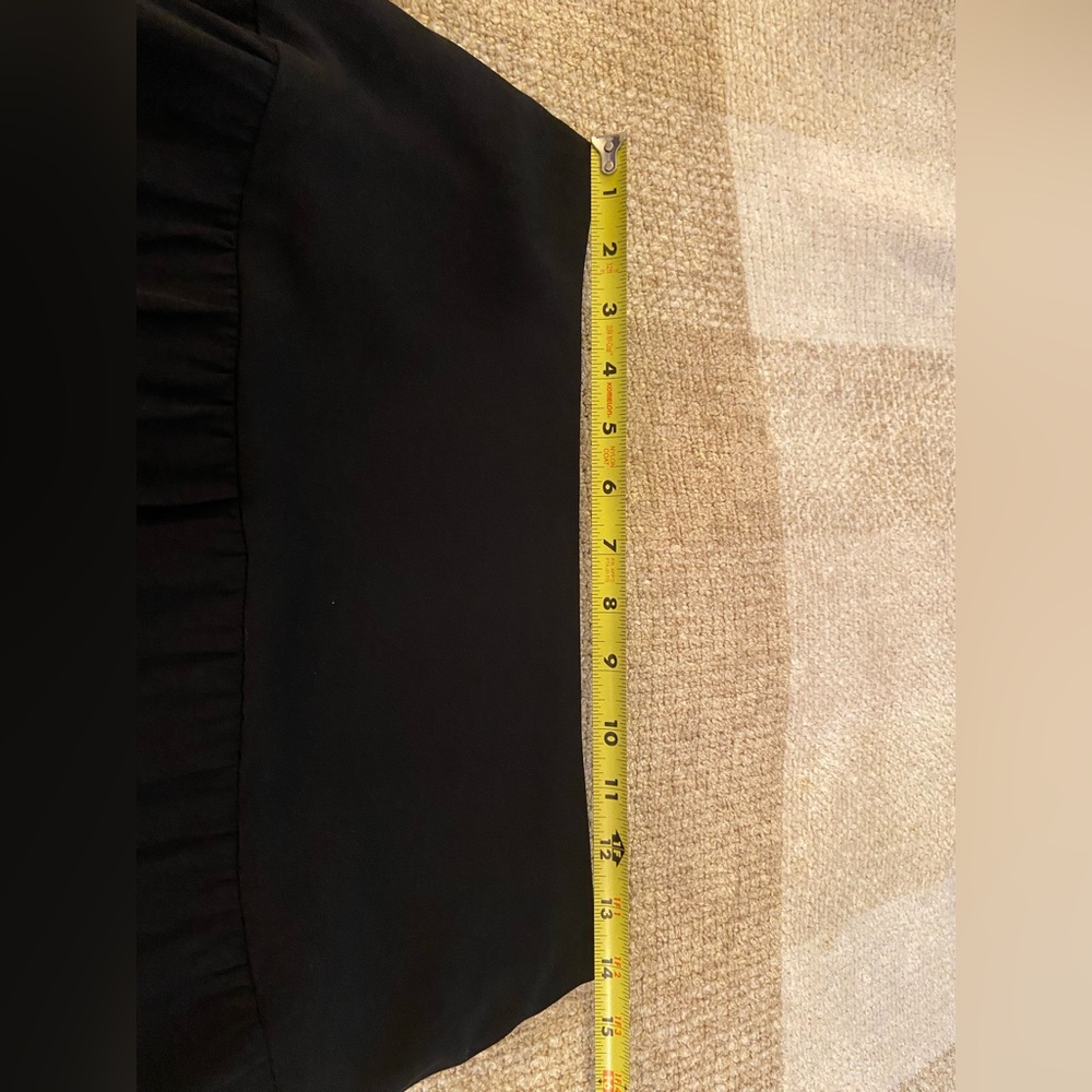 Banana Republic Black Midi Skirt - Size 4 - Picture 5 of 6